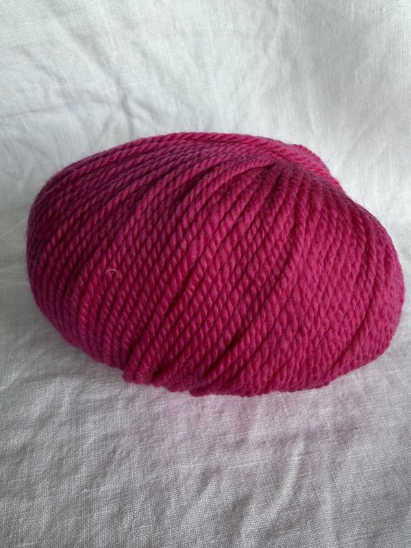 Cashmerino Pluss - Electric Cerise -  CP668