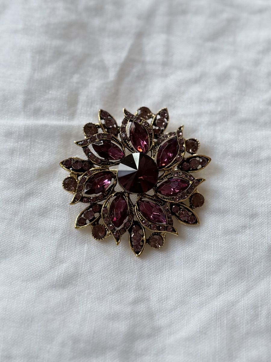 Brosje stor blomst - lilla