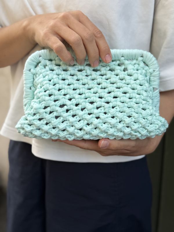 Mesh Clutchen