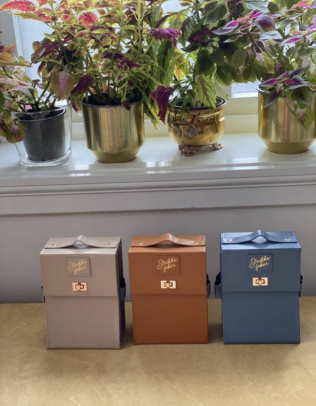 Rundpinnemappe enkel - Beige