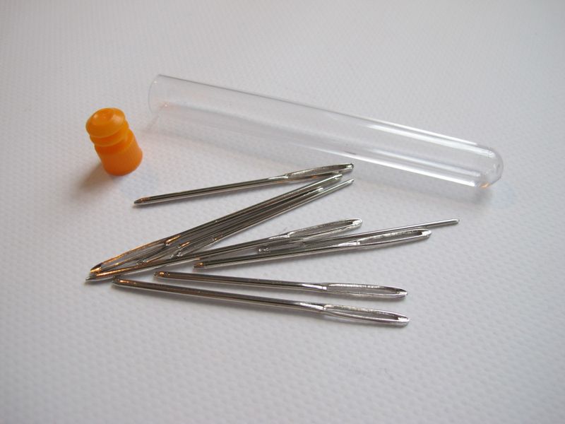 Nåler i etui