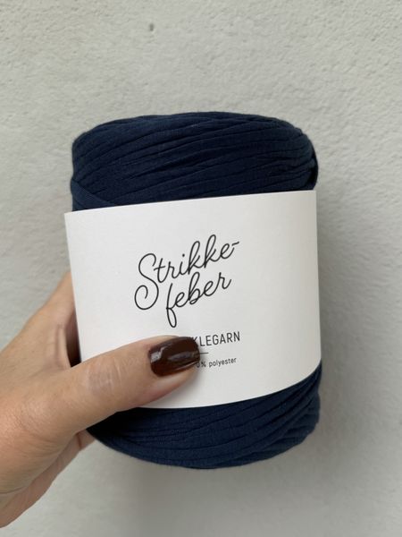 Hovedbilde Mere Garn - Marine 54