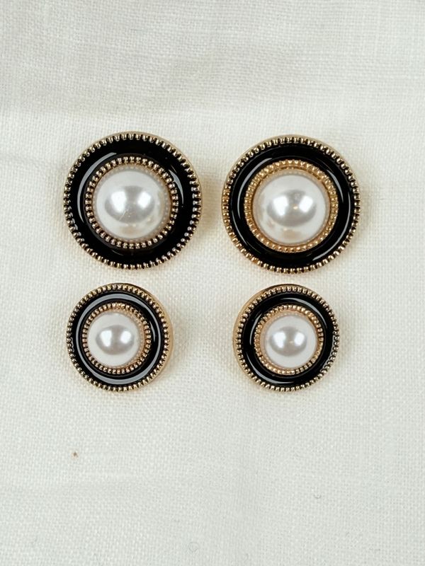 Elegante perleknapper - sorte