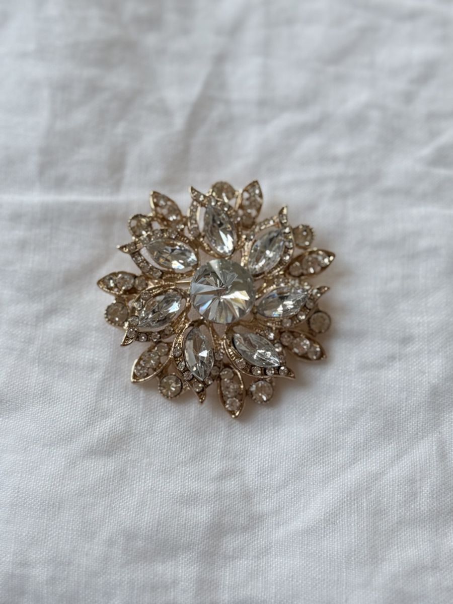 Brosje stor blomst - krystall