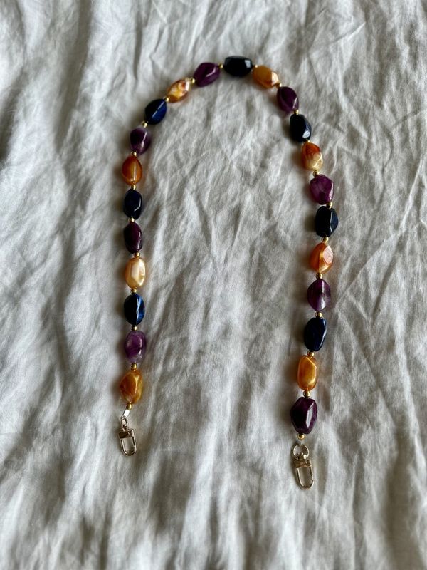 Perler på en snor lenke - fresh