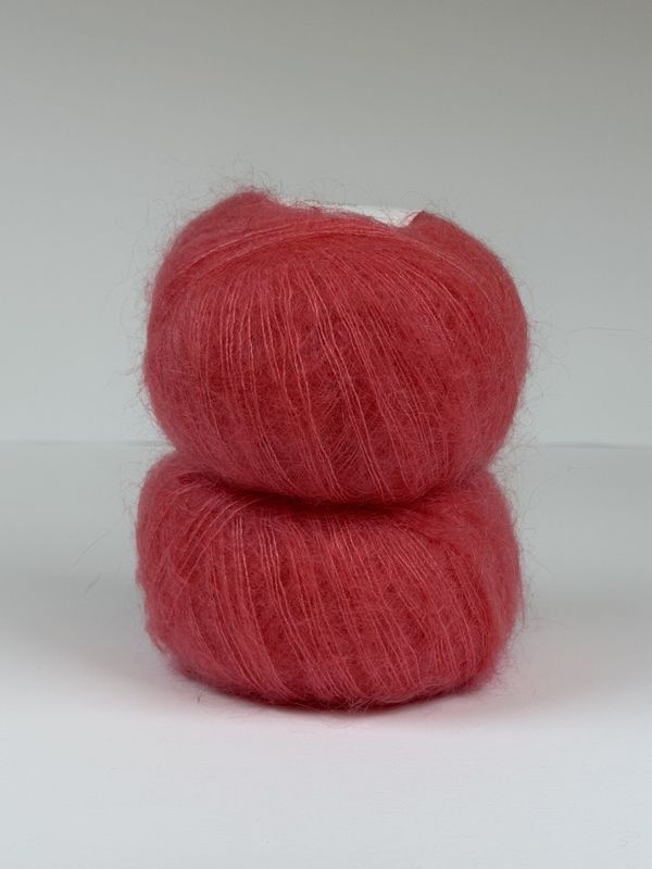 Silk mohair - Coral Red SM101